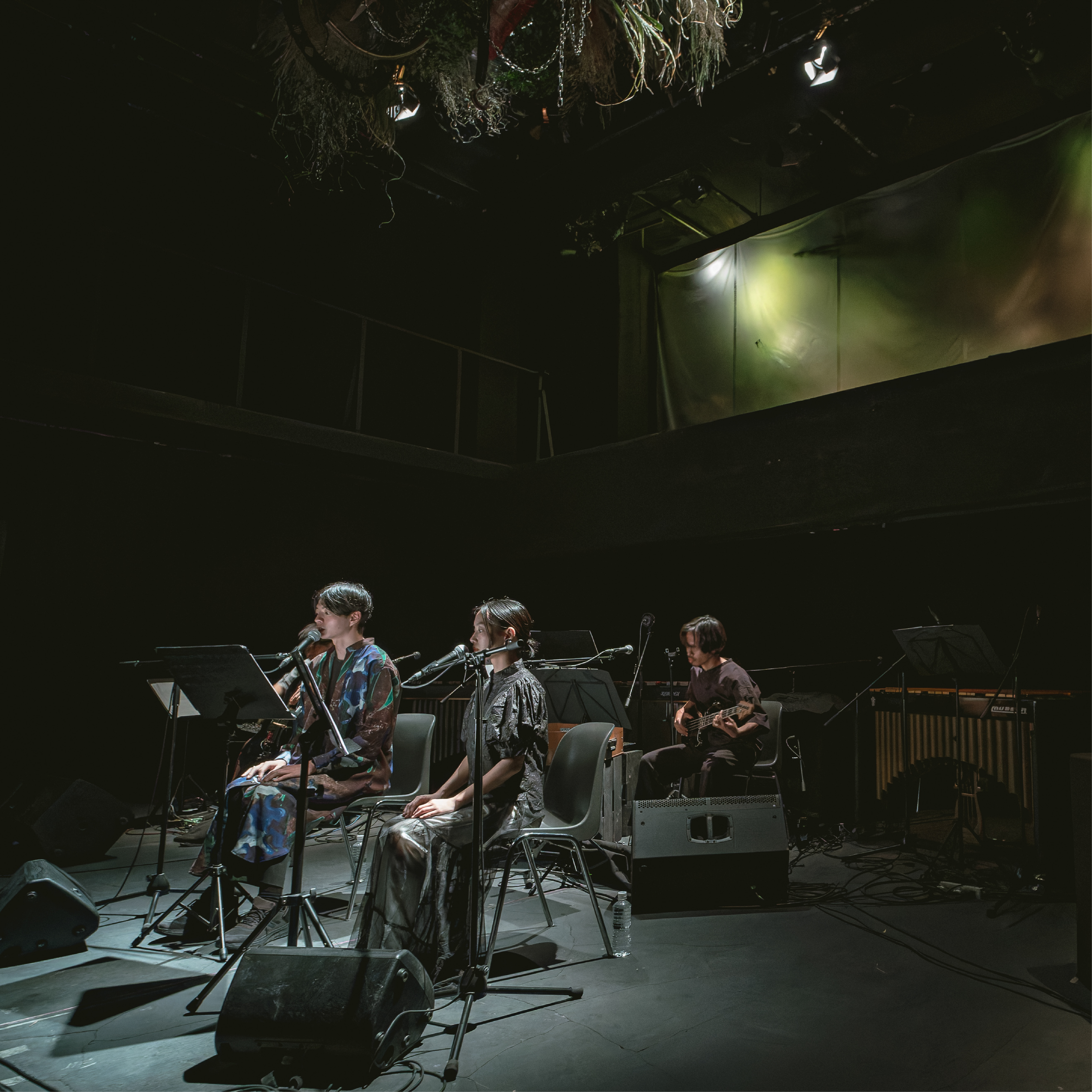 2b64a33f-a234-4cee-b412-